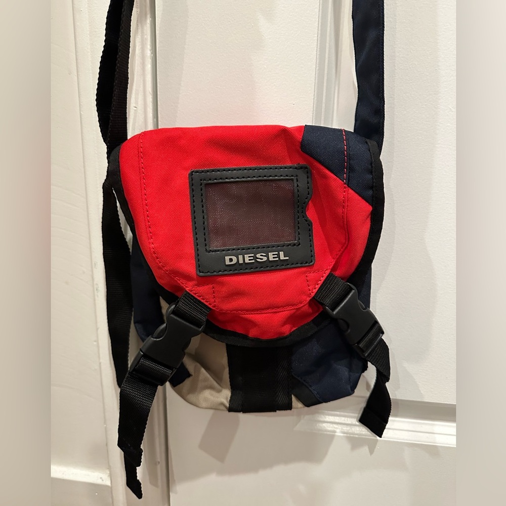 Diesel Small Cross Body Bag (Vintage)